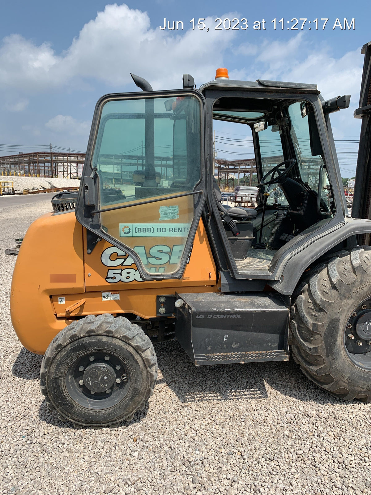 2020 CASE 586H