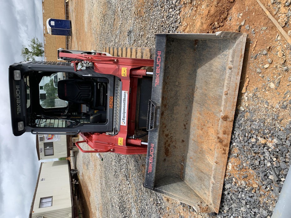 2019 Takeuchi TL8CW Cab/Heat/AC w/Hydraulic Universal Quick Hitch, 76" HD Bucket w/ Bolt-On Edge