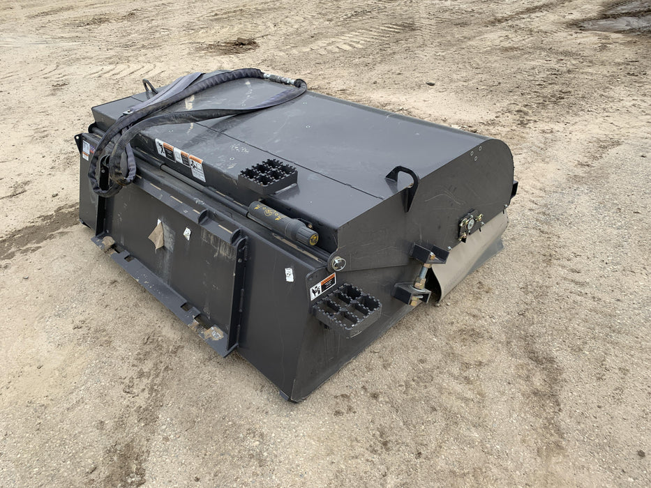 2022 PALADIN Sweepster SB72