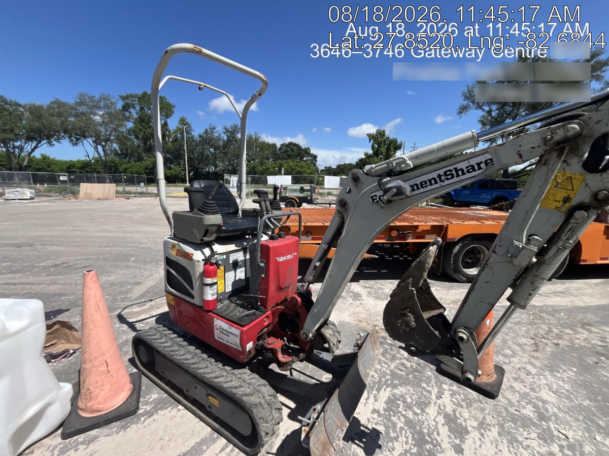 2022 TAKEUCHI TB210R