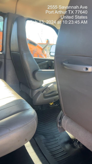 2023 CHEVROLET Express Van - Rental