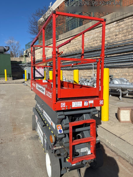 2022 JLG R1932