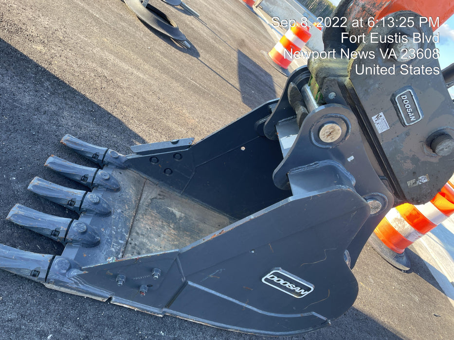2019 Doosan DX210WE-5 Standard Wheeled Excavator, Hydraulic Quick Coupler