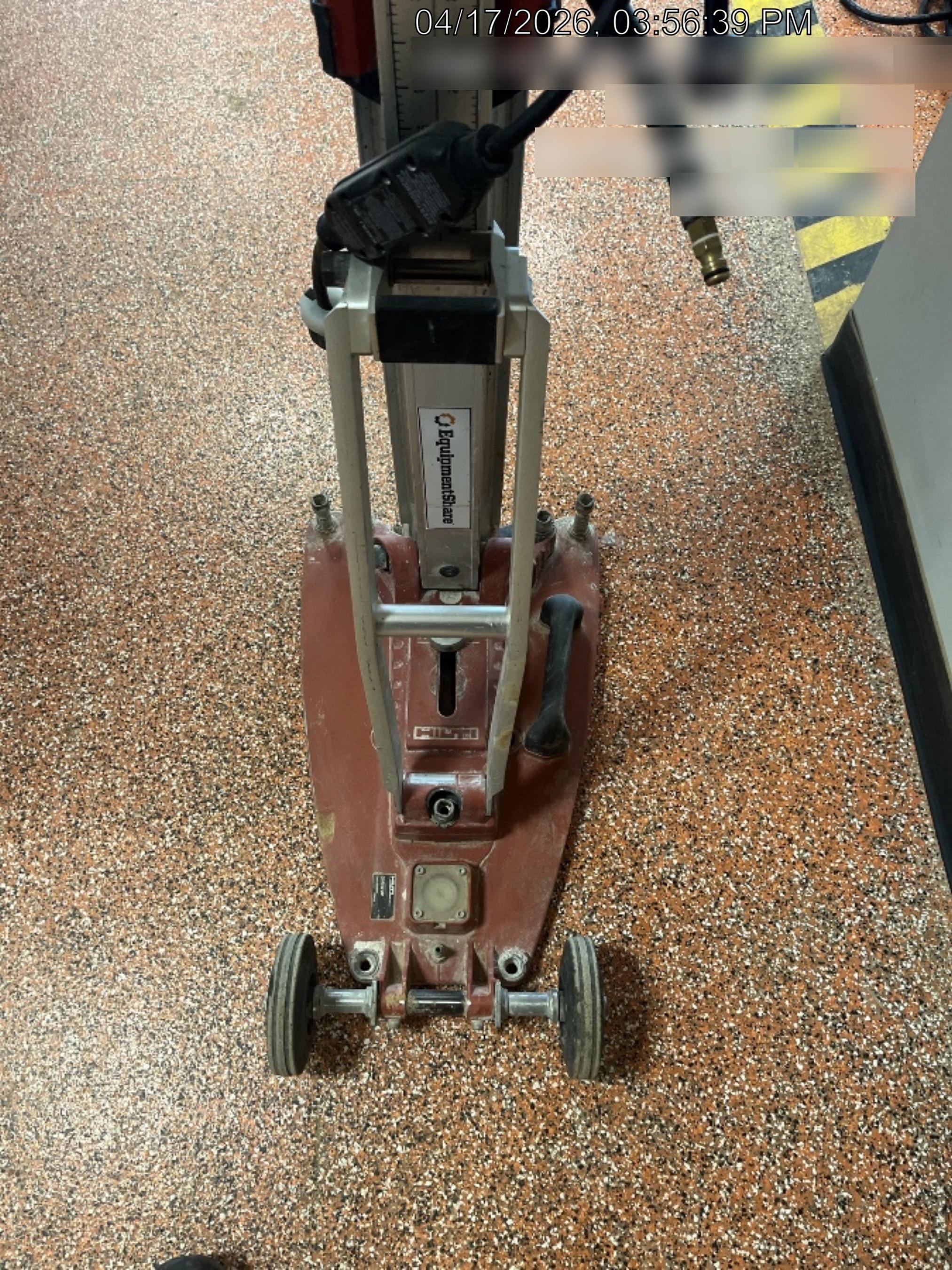 2023 HILTI DD250E