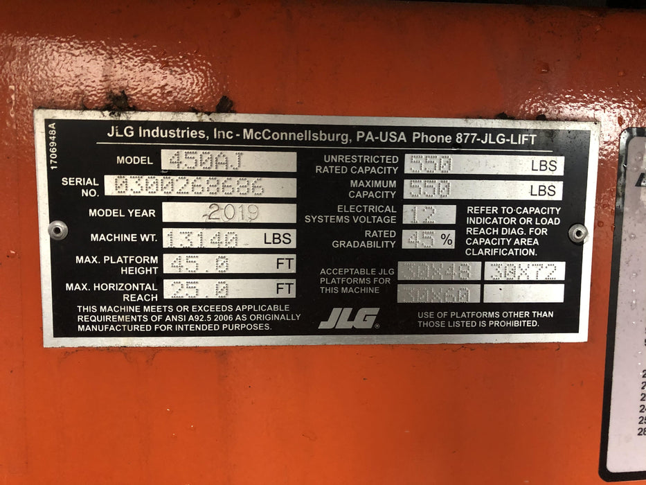 2019 JLG 450AJ