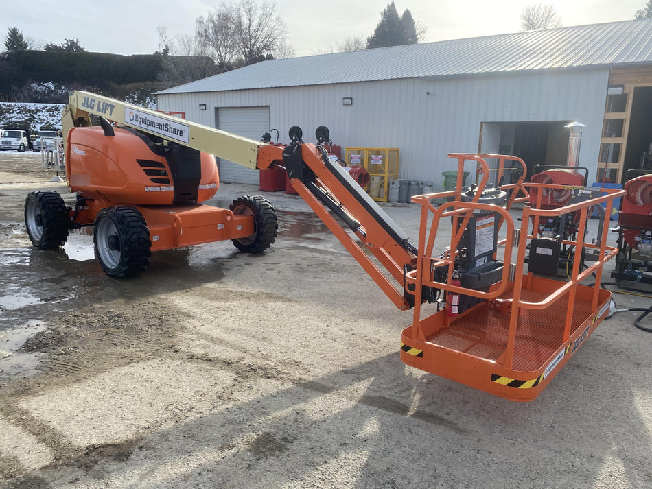 2021 JLG 600AJ