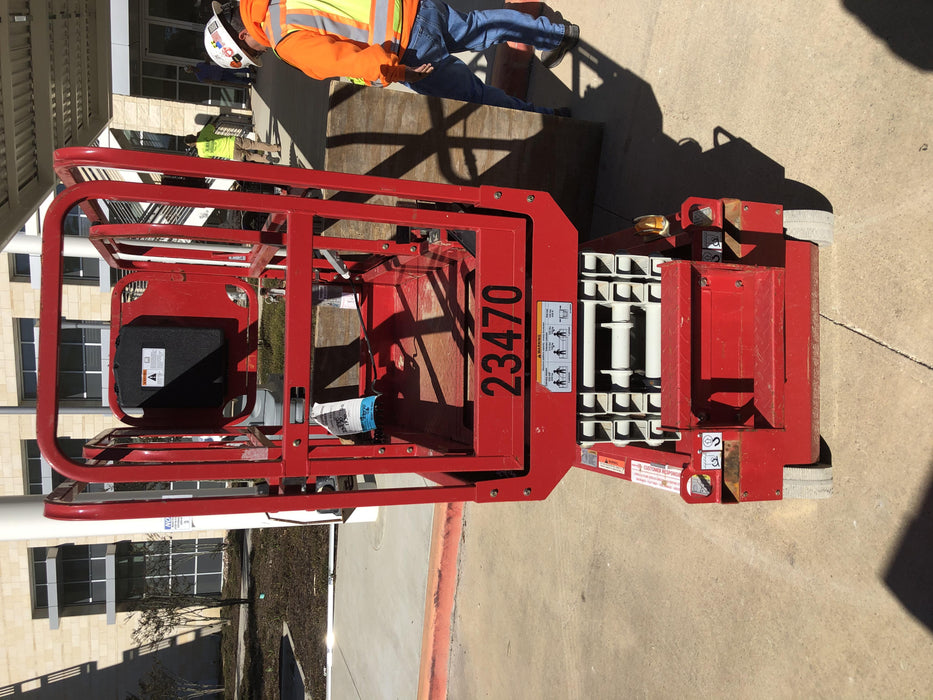 2019 MEC 1330SE MEC 1330SE w/ES Track Hardware, Full Extended 2 Year Warranty