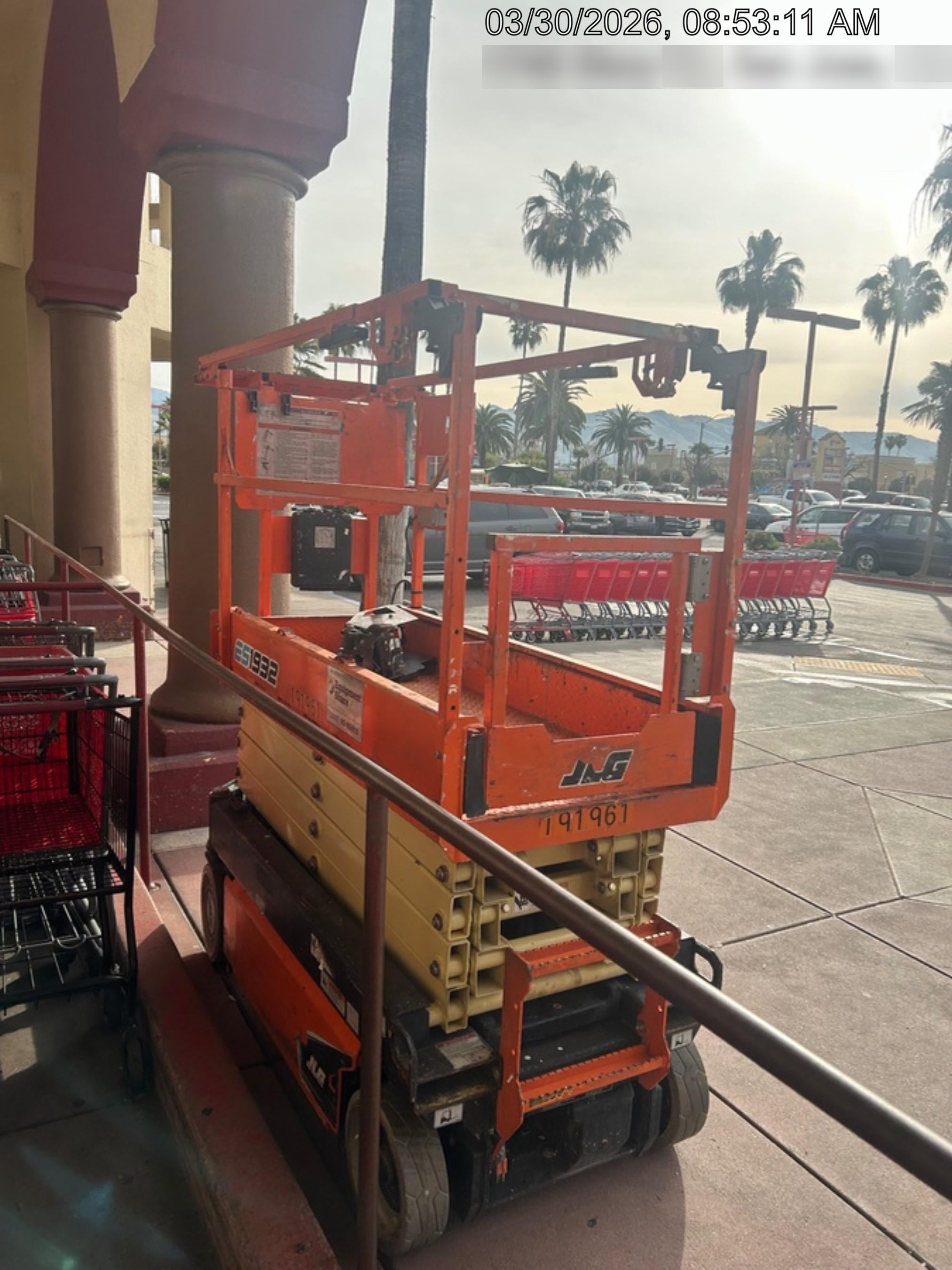 2021 JLG ES1932