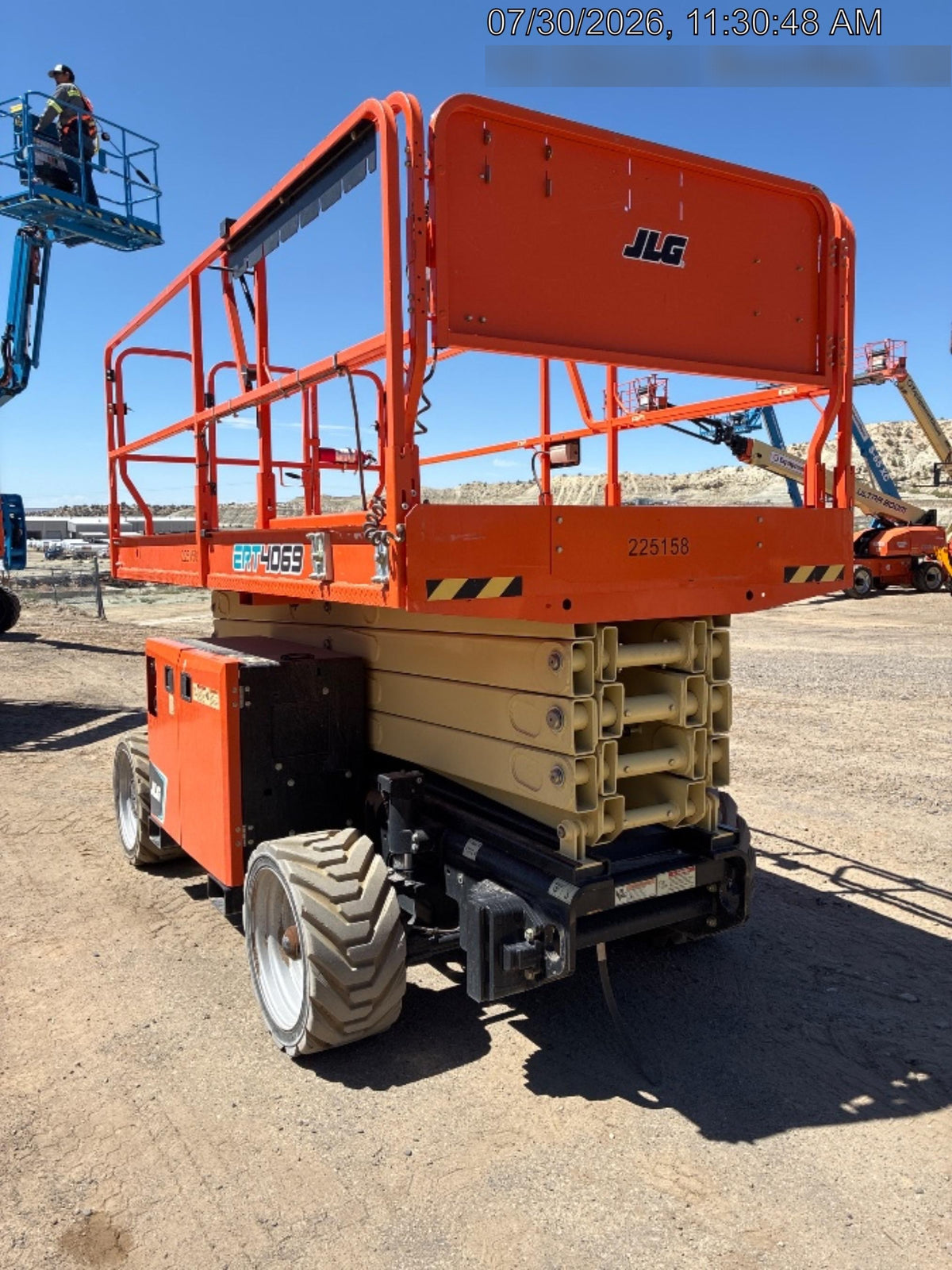 2022 JLG ERT4069