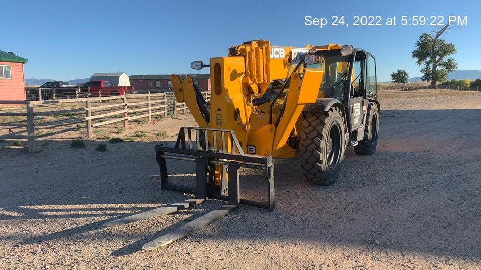 2022 JCB 512-56