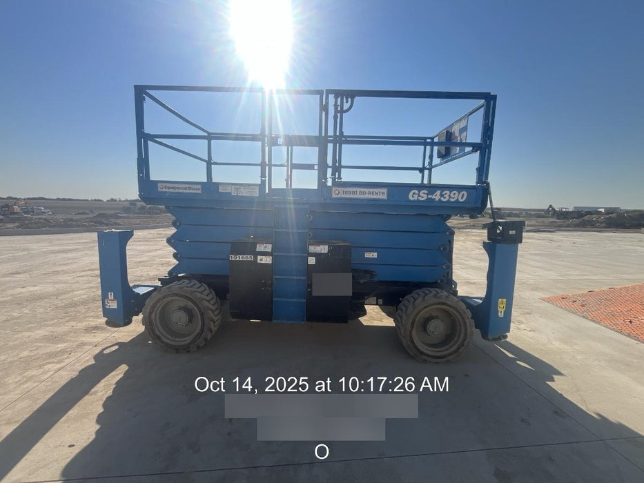 2020 GENIE GS-4390 RT