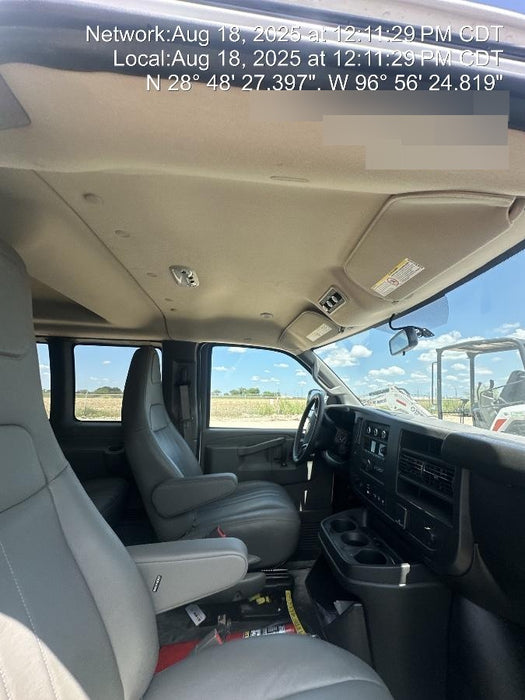 2025 CHEVROLET Express Van - Rental