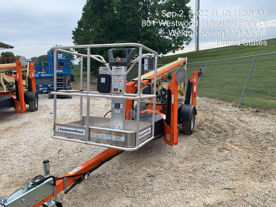 2022 JLG T350