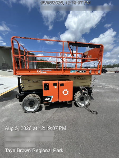 2022 JLG ERT4069