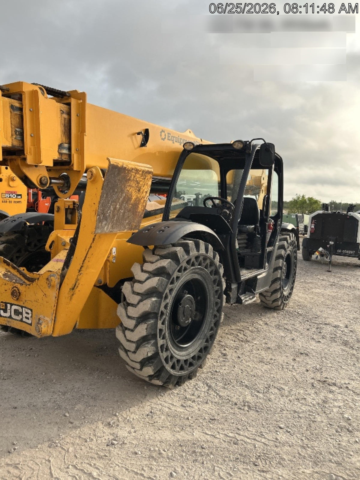 2023 JCB 510-56