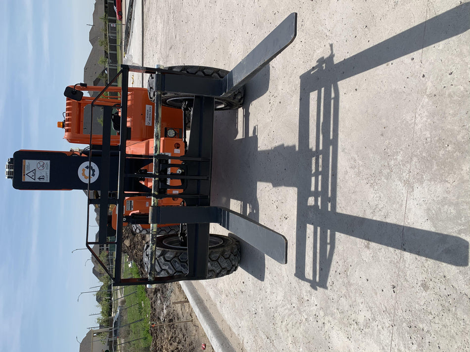 2021 SKYTRAK 8042
