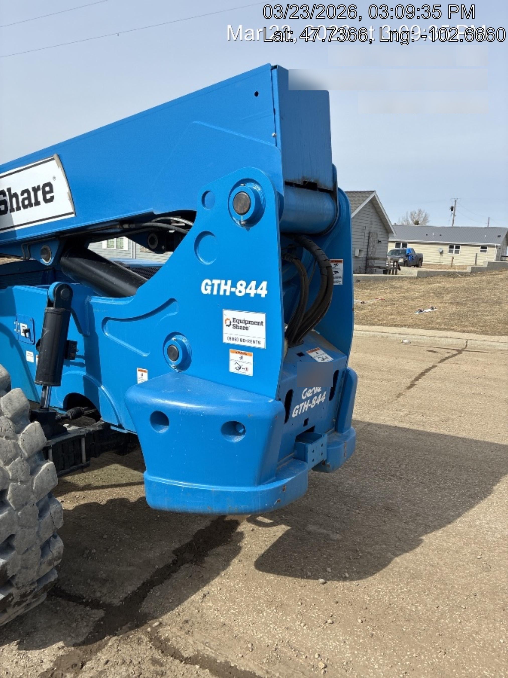 2022 GENIE GTH-844