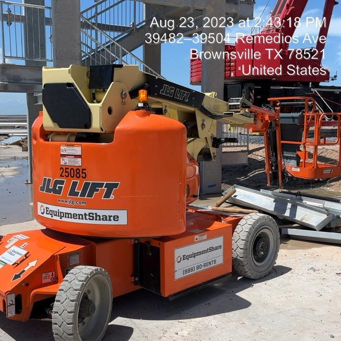2019 JLG E400AJPN