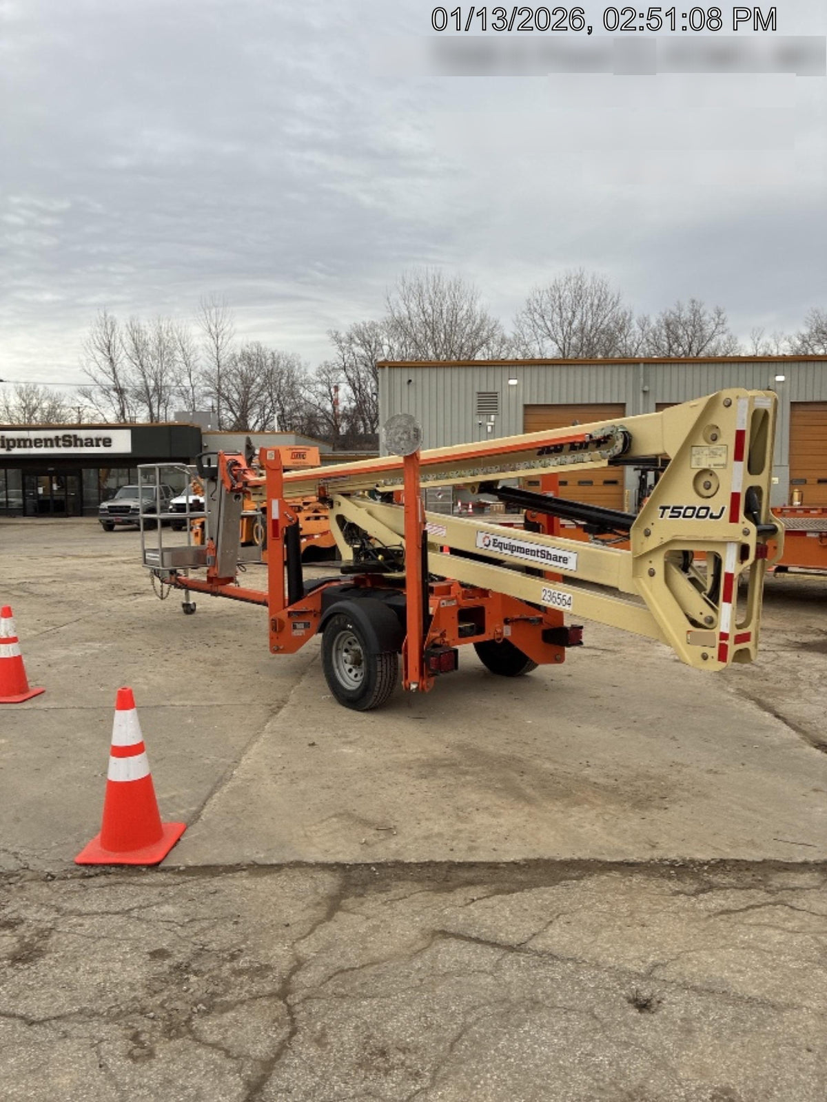 2022 JLG T500J
