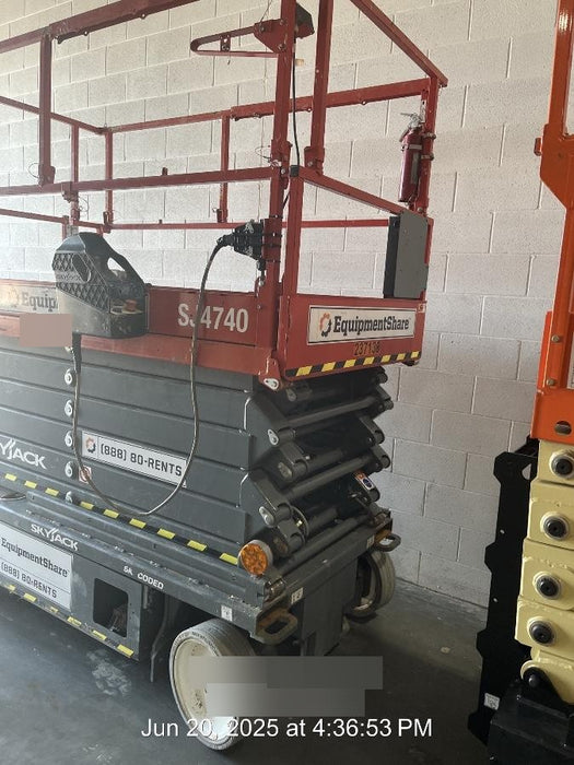 2022 SKYJACK SJ4740