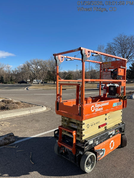 2022 JLG ES1932