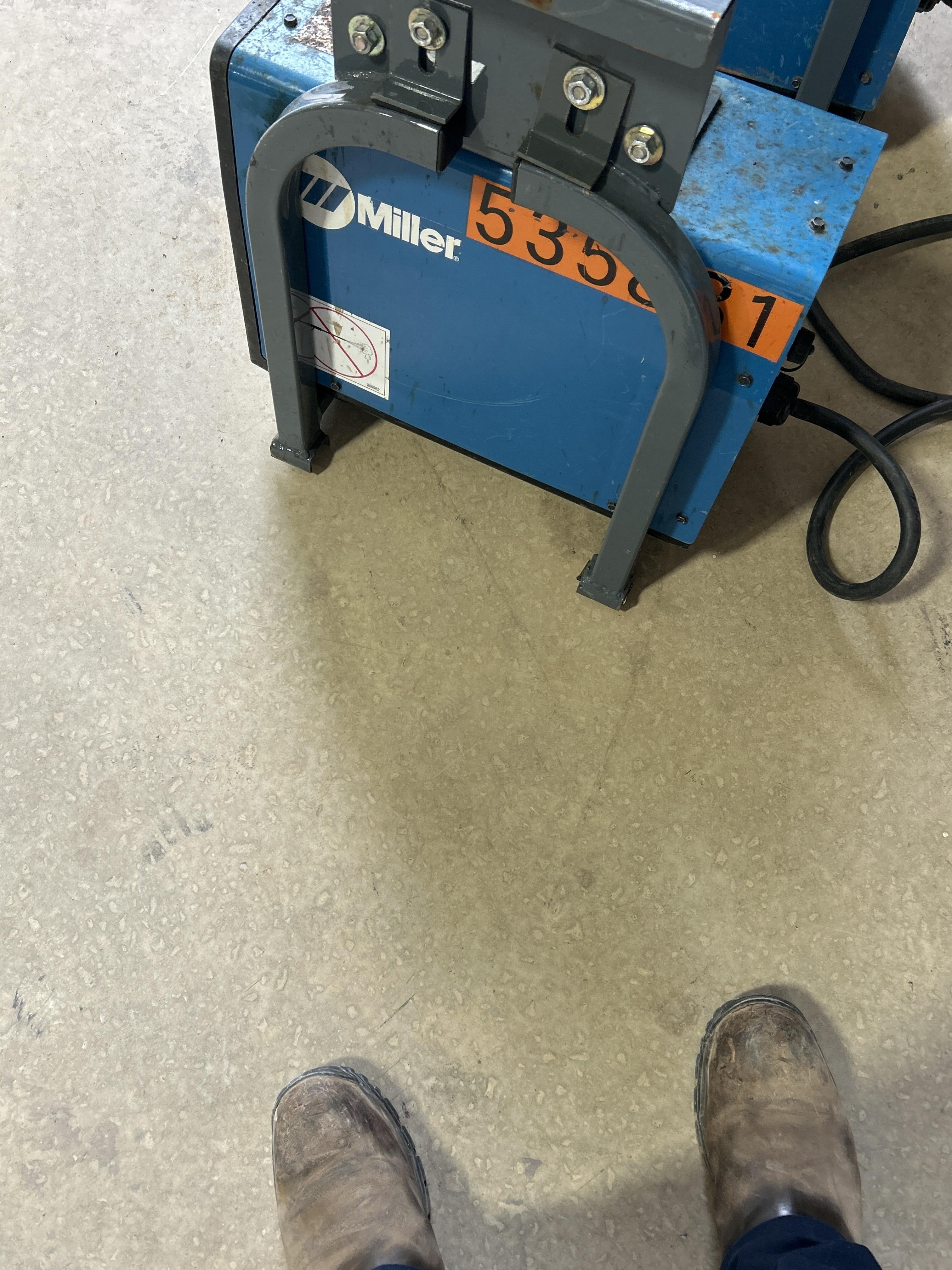 2025 MILLER ELECTRIC CST-282