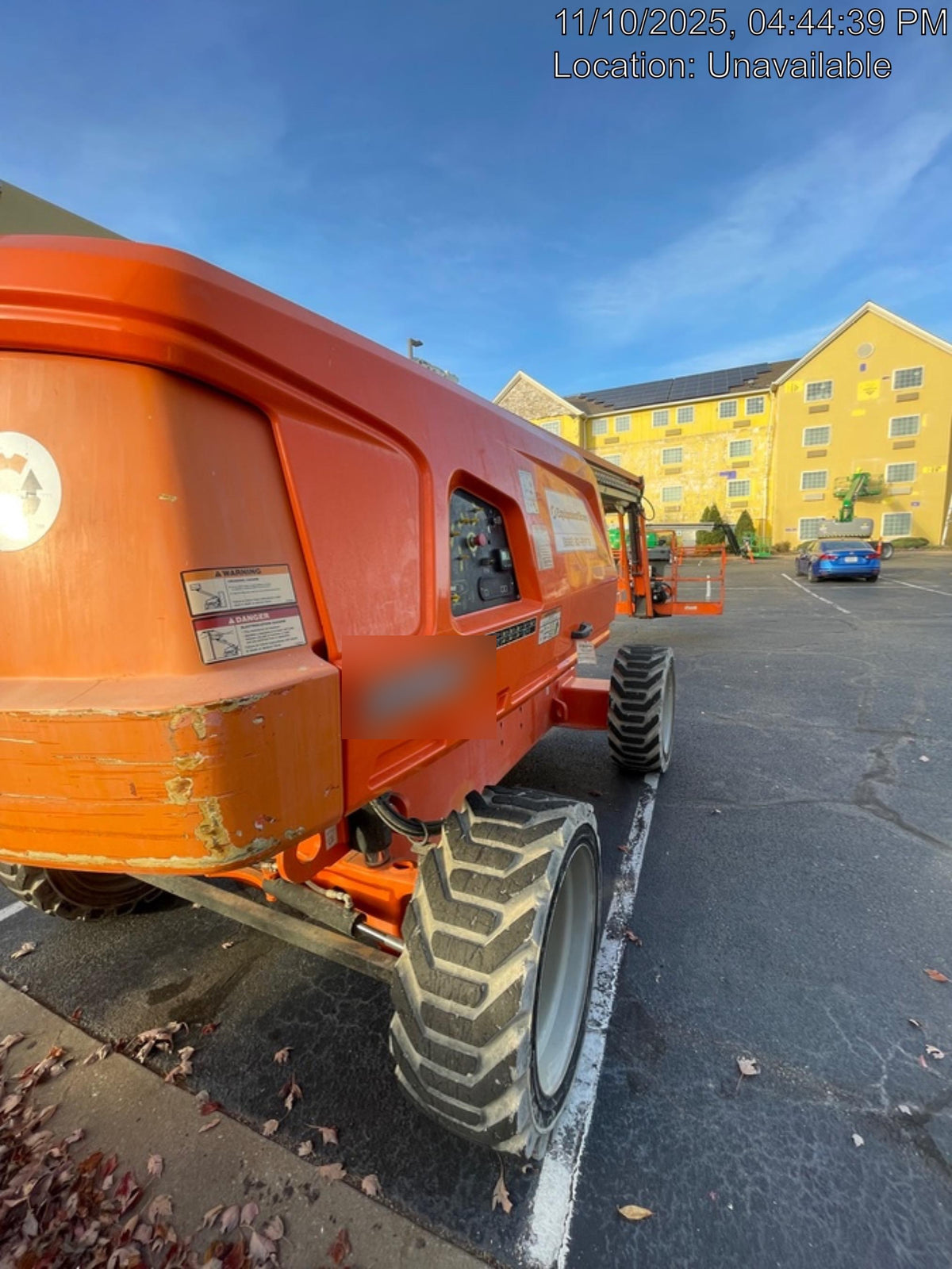 2019 JLG 660SJ