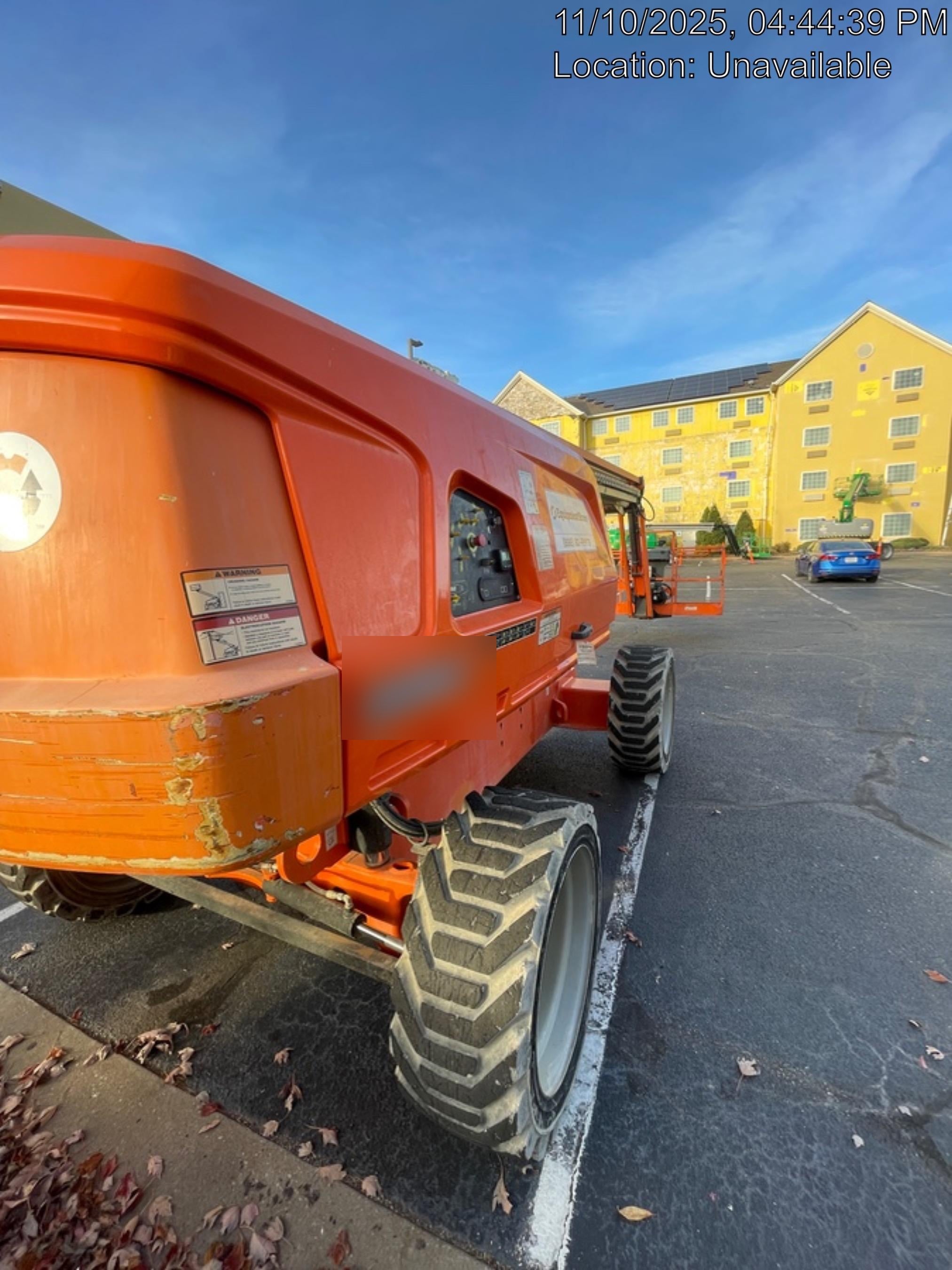 2019 JLG 660SJ