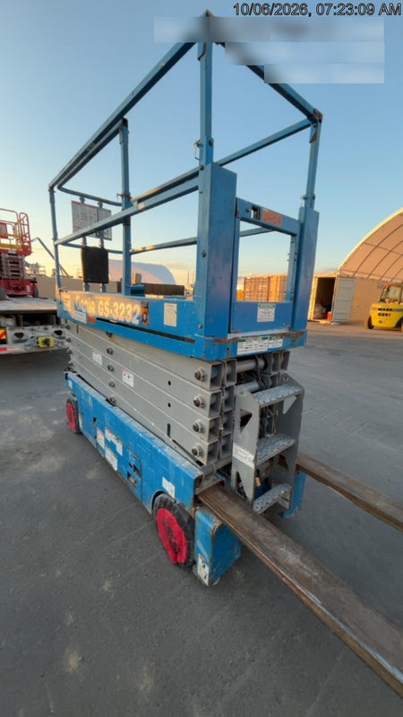 2017 Genie GS-3232 Standard