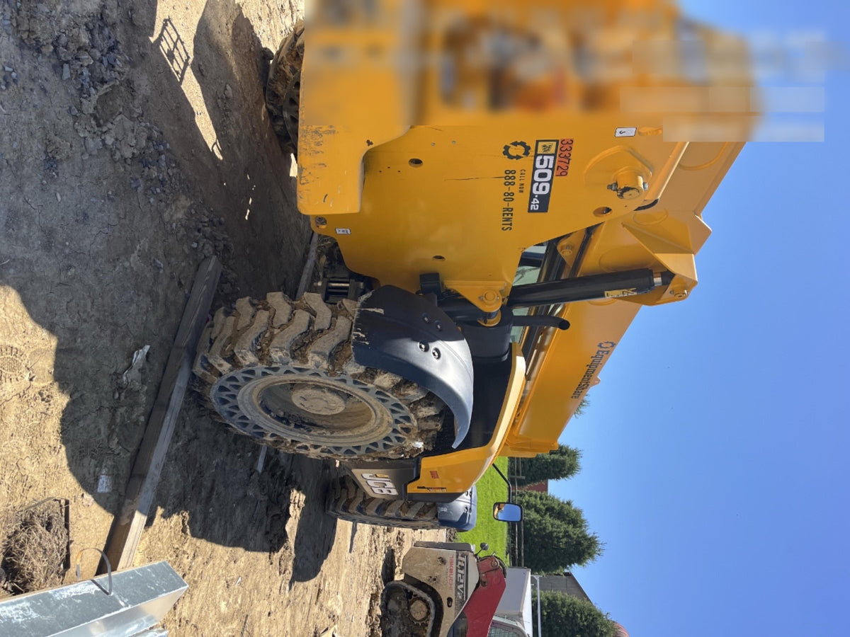2023 JCB 509-42