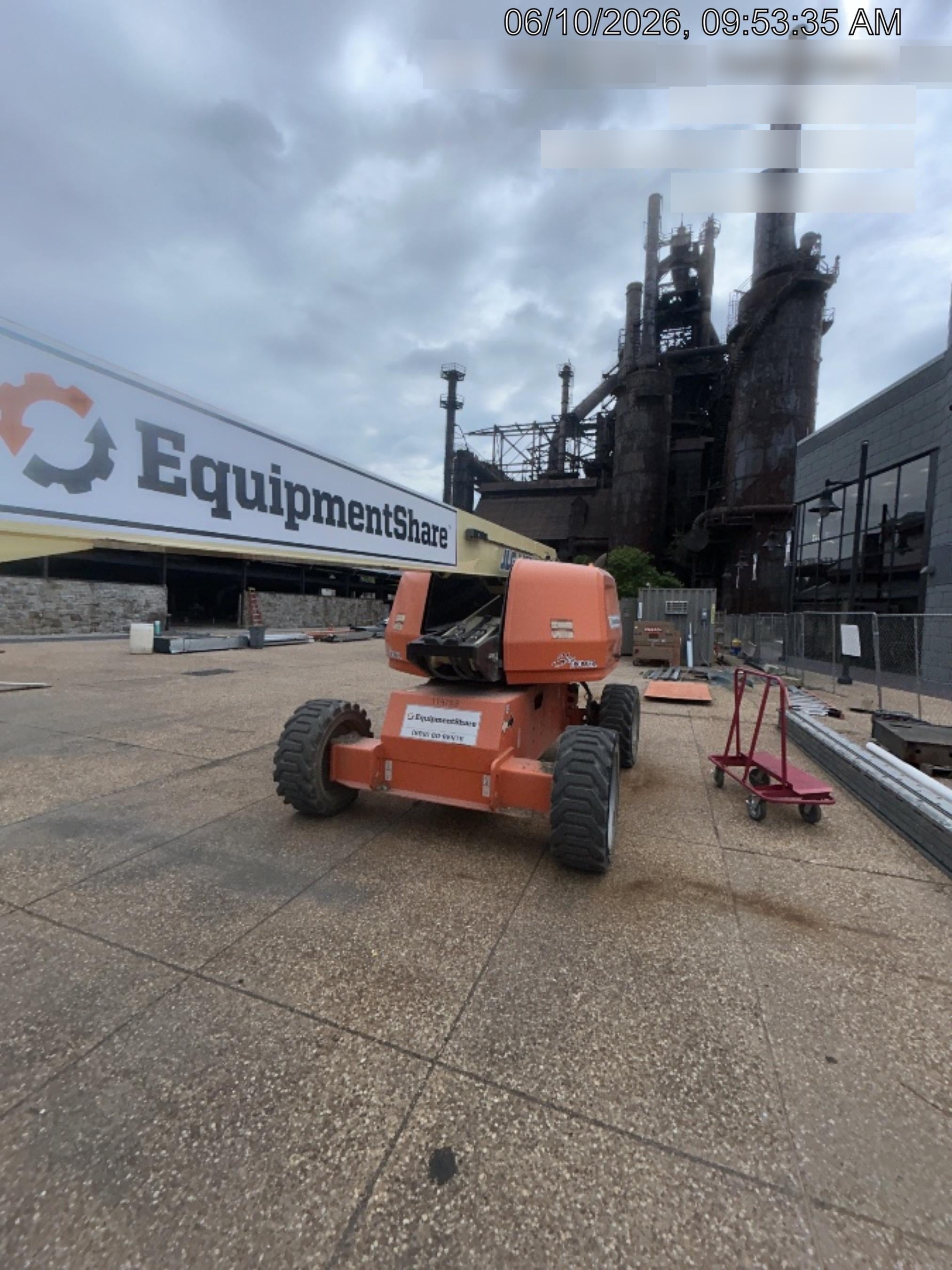 2021 JLG 660SJ