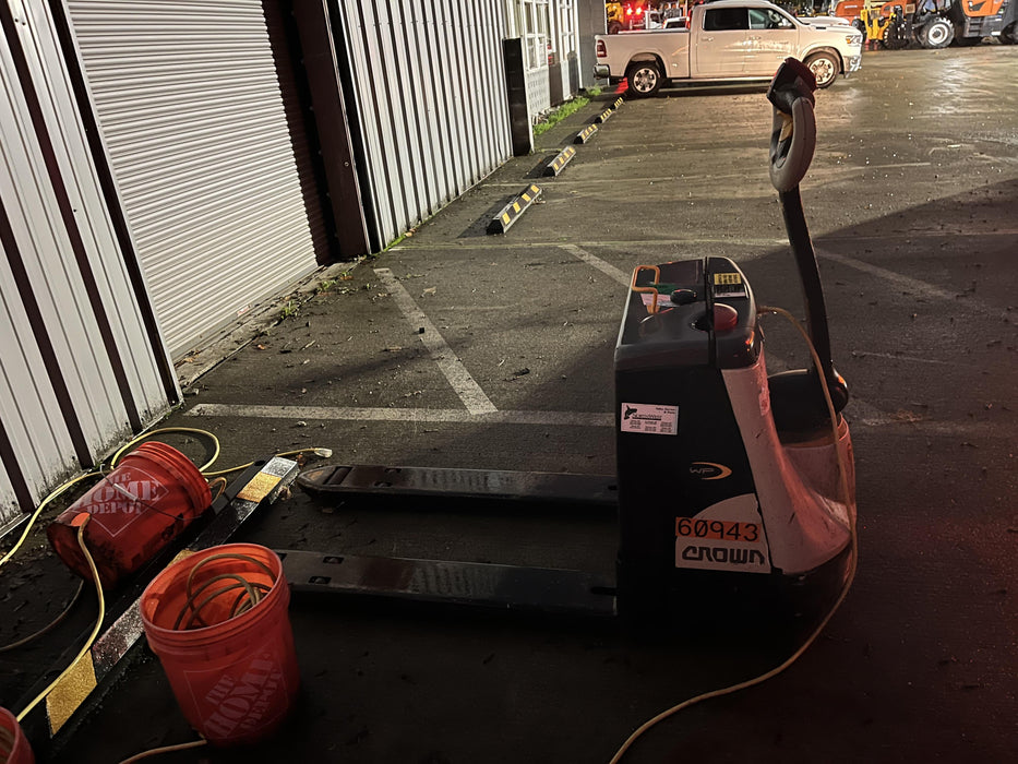 2020 CROWN WP3035-45