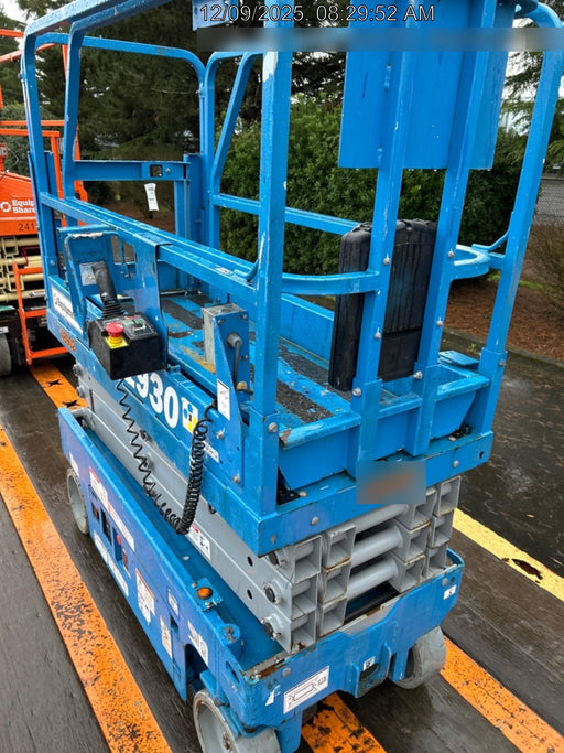 2019 Genie GS-1930 Half Height Swing Gate, 800W Inverter