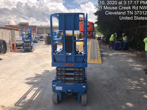 2019 Genie GS-1930 Fixed Rails with Chain Entry