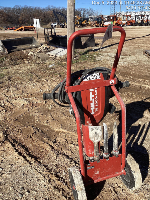 2020 HILTI TE 3000-AVR