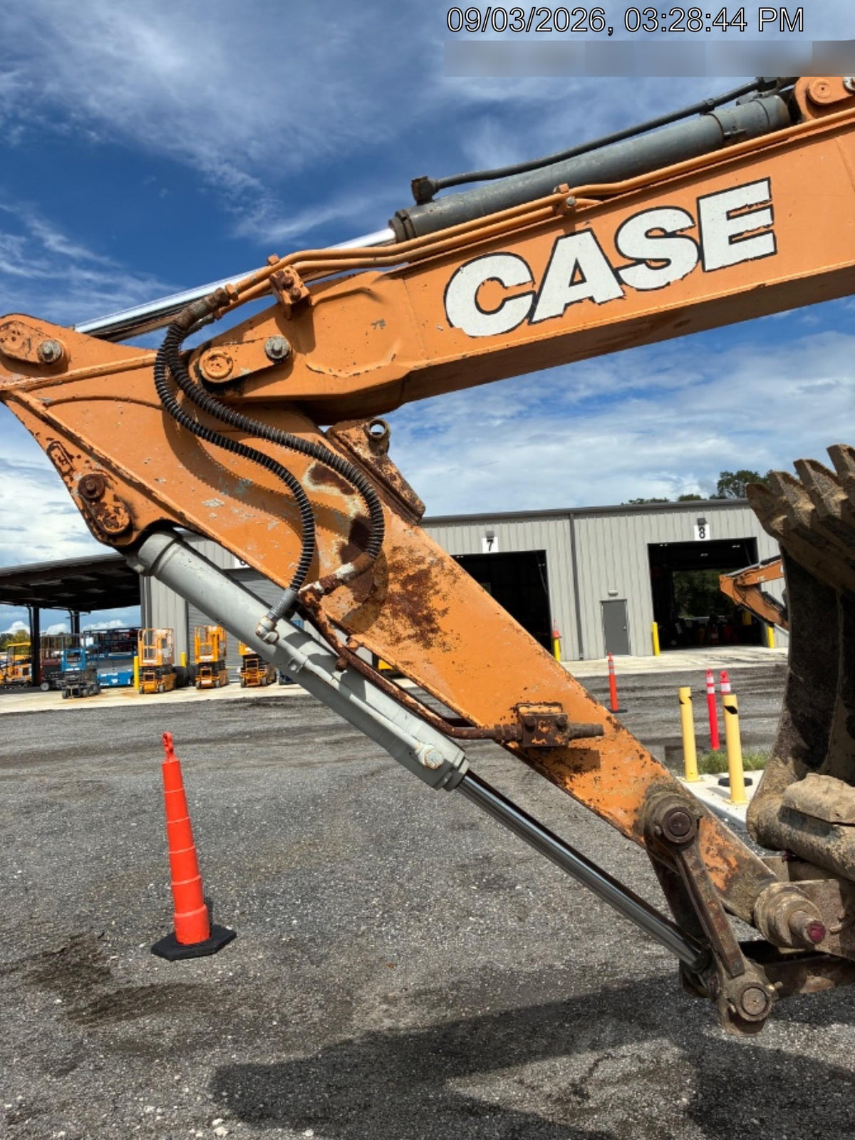 2023 CASE CX80C