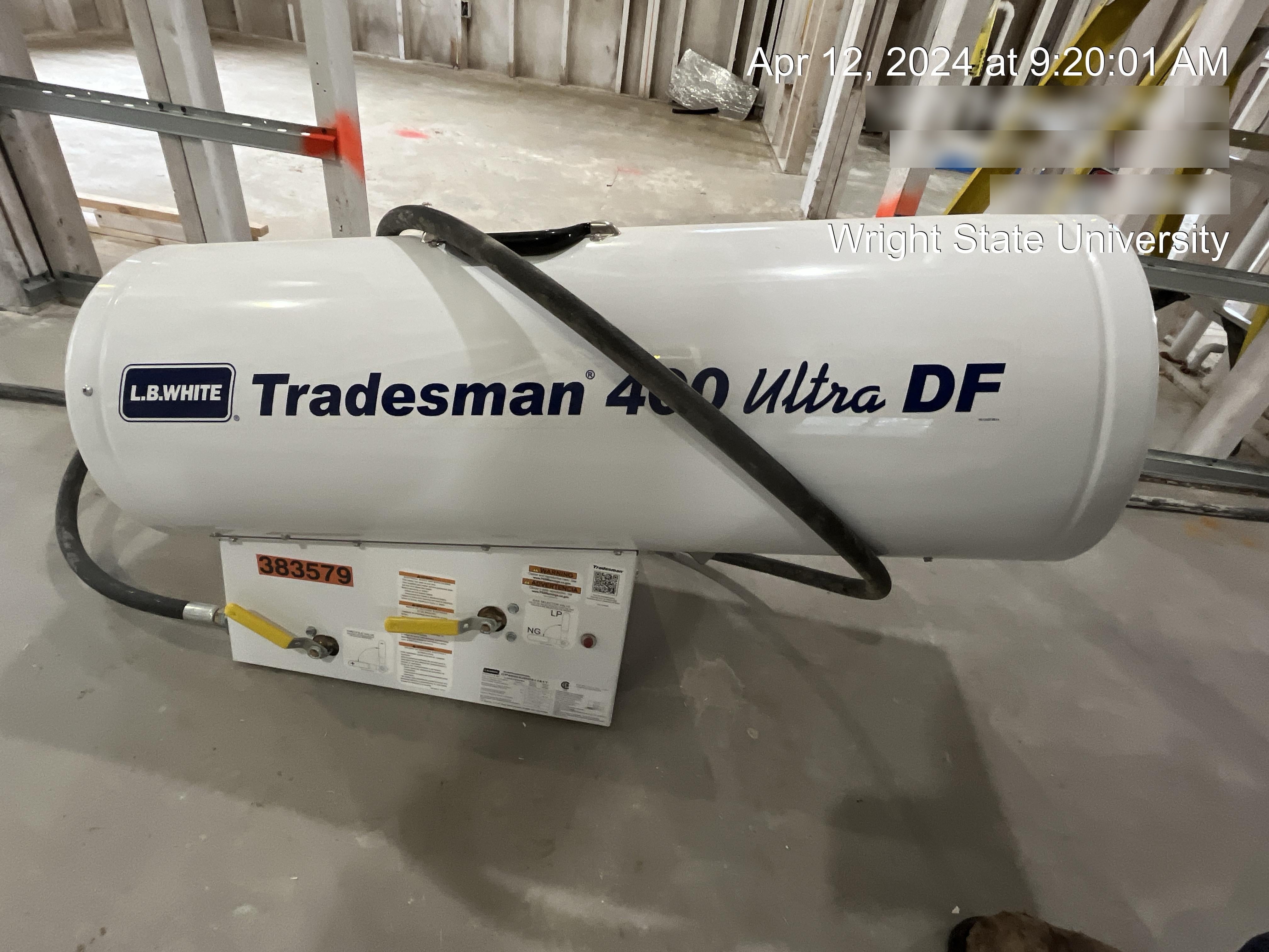 2024 LB WHITE Tradesman 400 Ultra DF