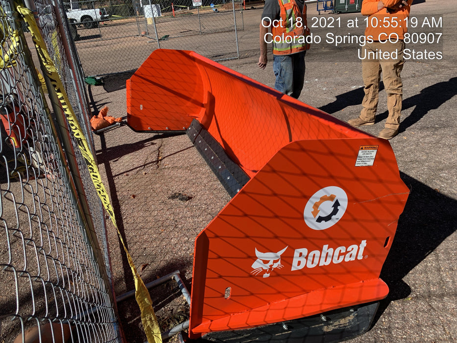 2021 BOBCAT Snow Pusher 120