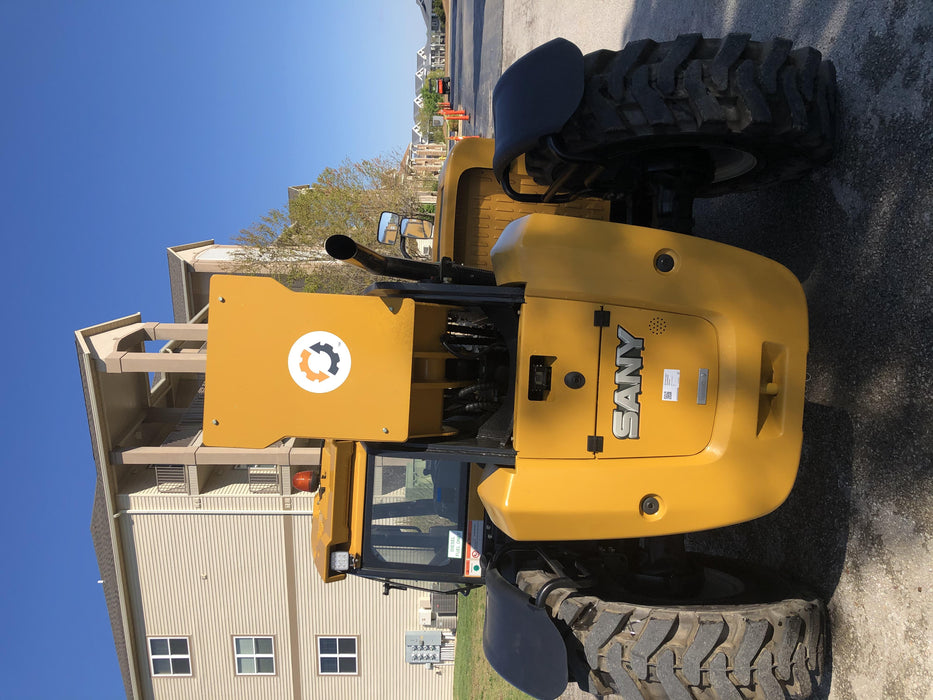 2021 SANY STH1056