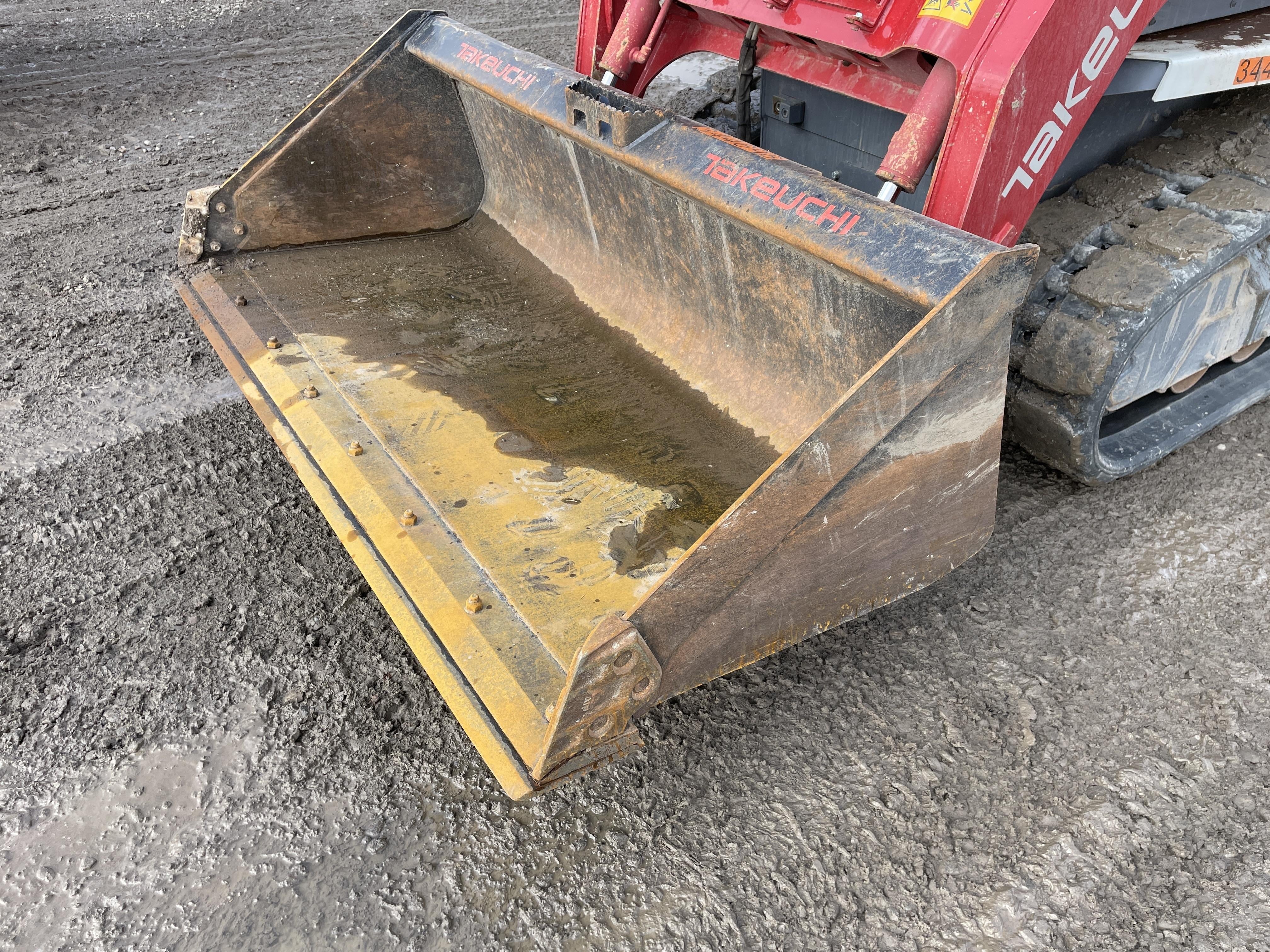 2023 TAG MANUFACTURING 76" Smooth Bucket - Tag