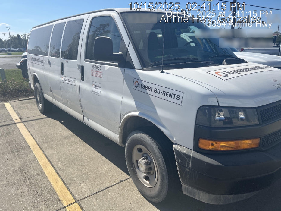 2023 CHEVROLET Express Van - Rental