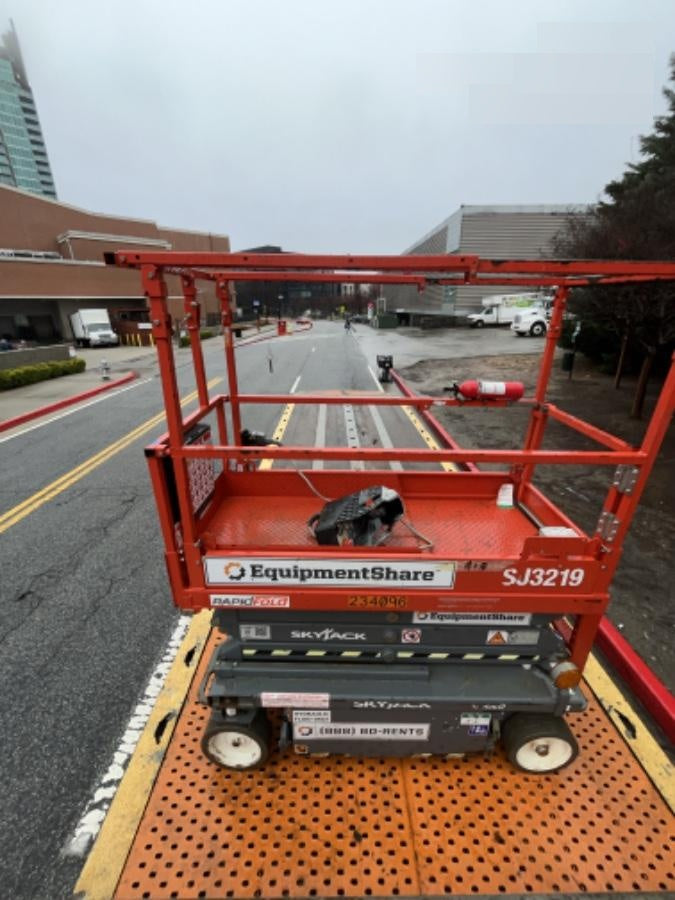 2022 SKYJACK SJ3219