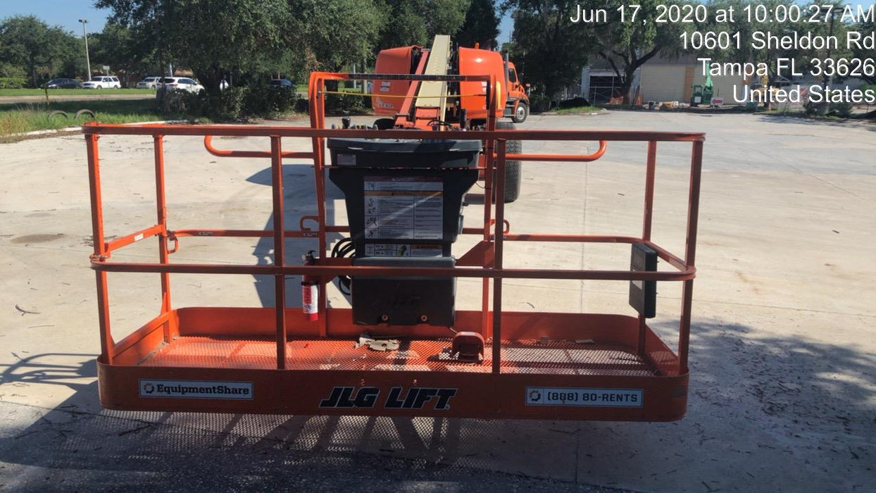 2019 JLG 660SJ