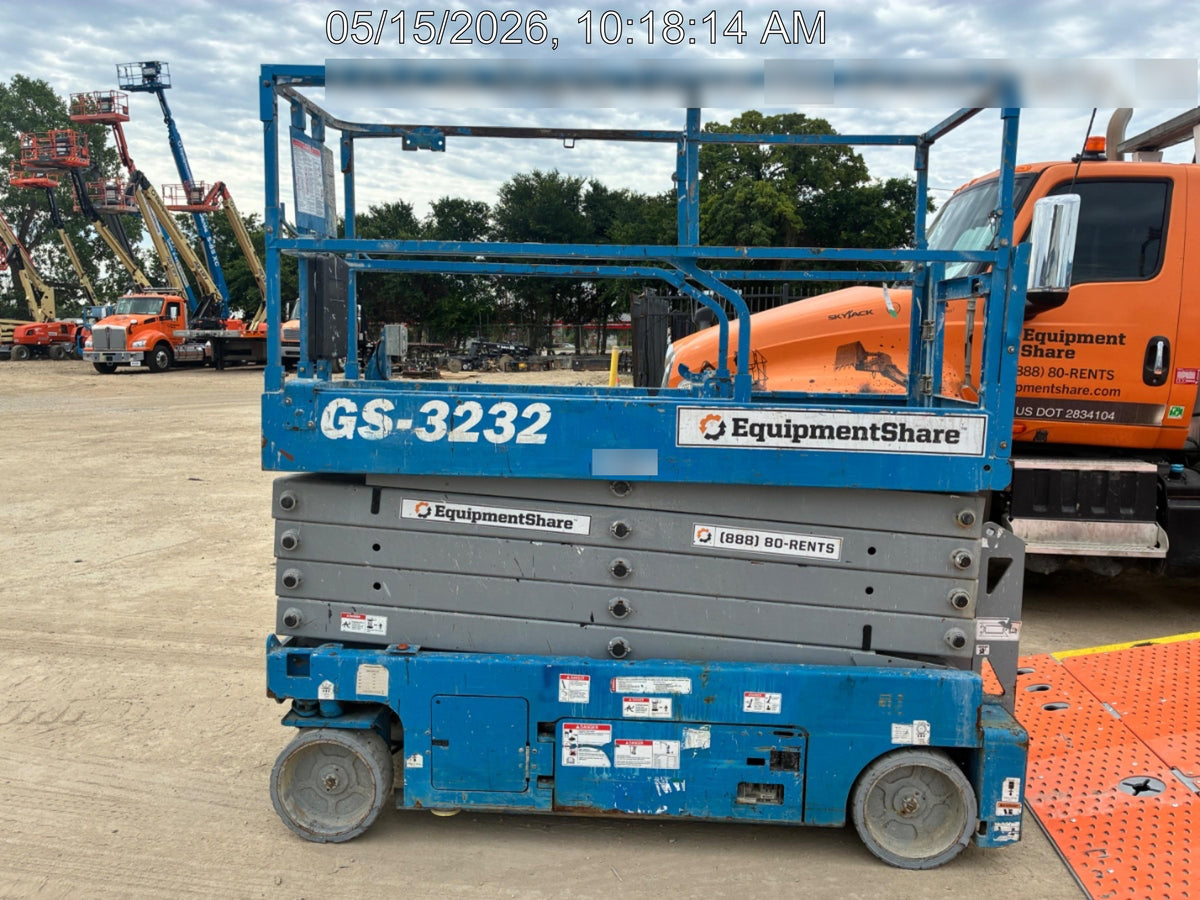 2018 GENIE GS-3232
