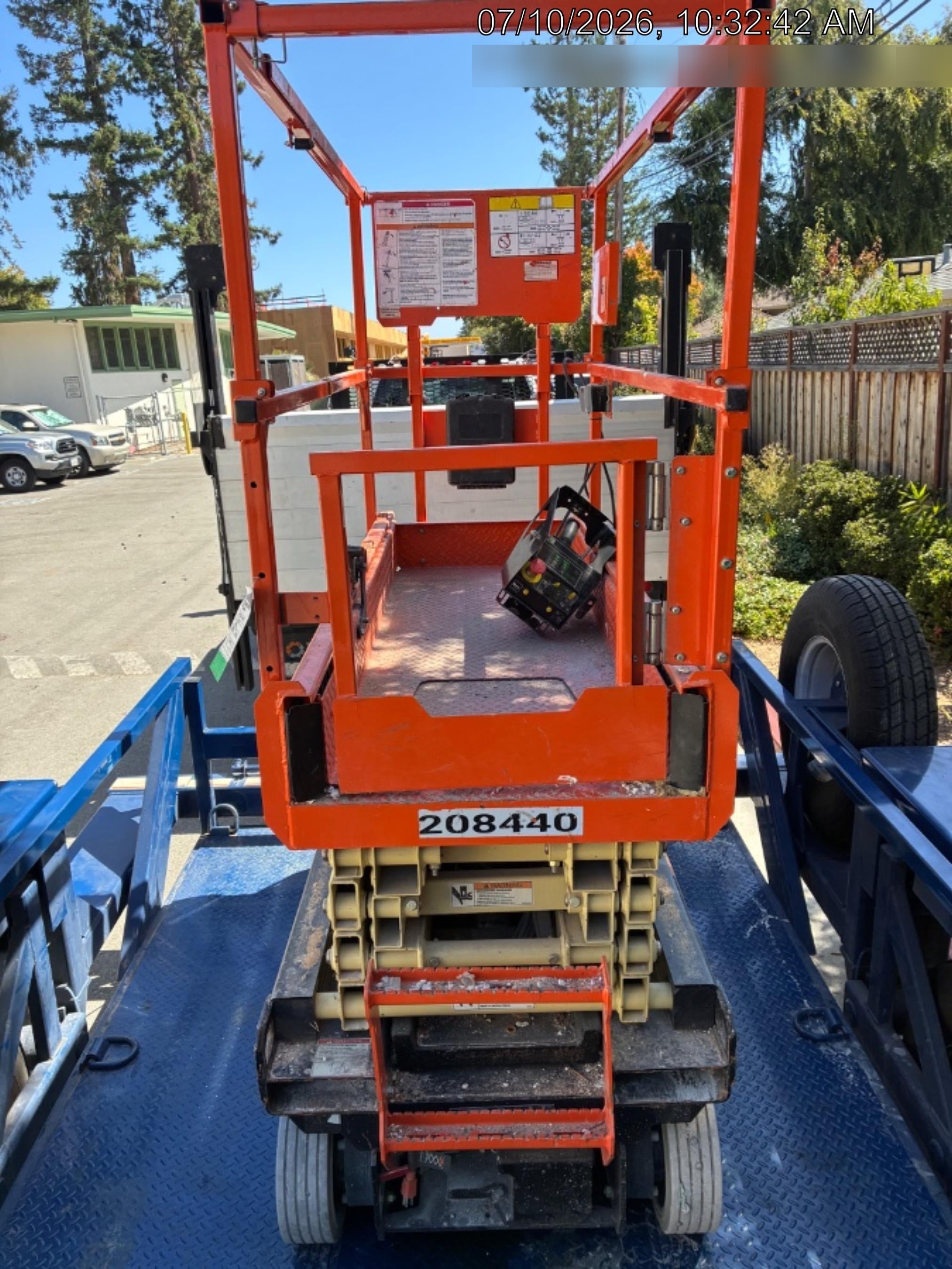 2022 JLG R1932
