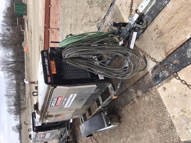 2019 Lincoln Electric Vantage 322 Welder Ready-Pak 3, Two wheel trailer, Fender and Light kit, Cable Rack