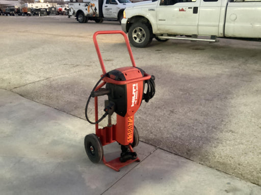 2021 HILTI TE 3000-AVR
