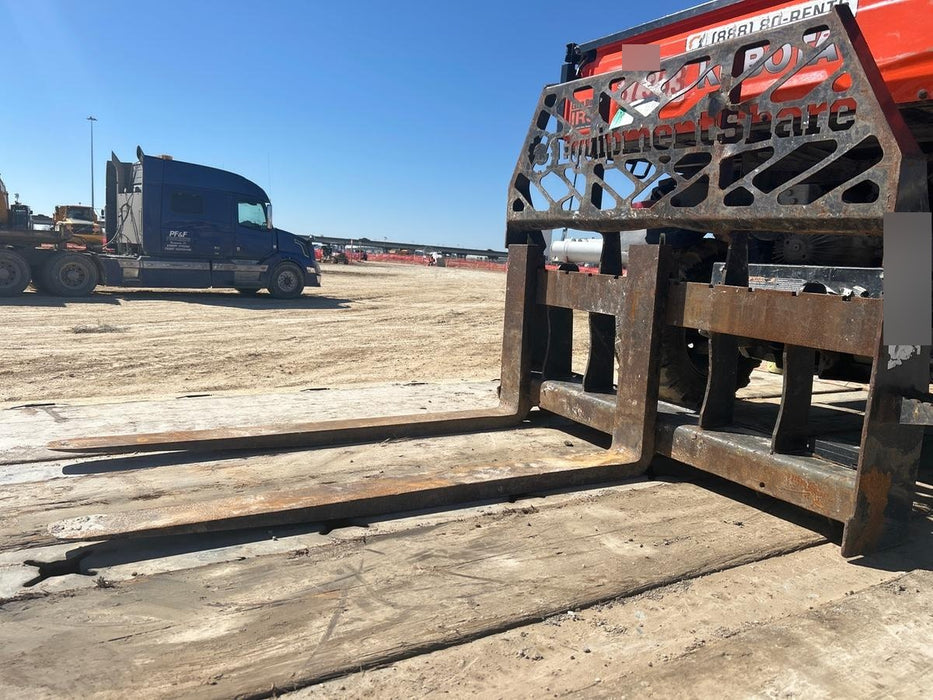 2021 PALADIN 48" Pallet Forks - Paladin
