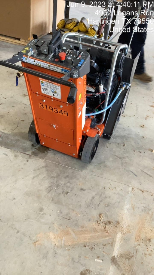 2023 HUSQVARNA FS520