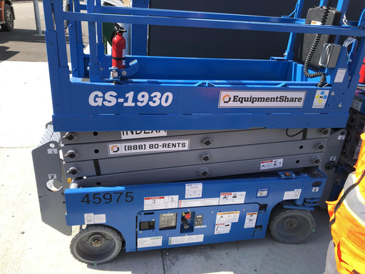 2019 Genie GS-1930 Fixed rails with chain Entry